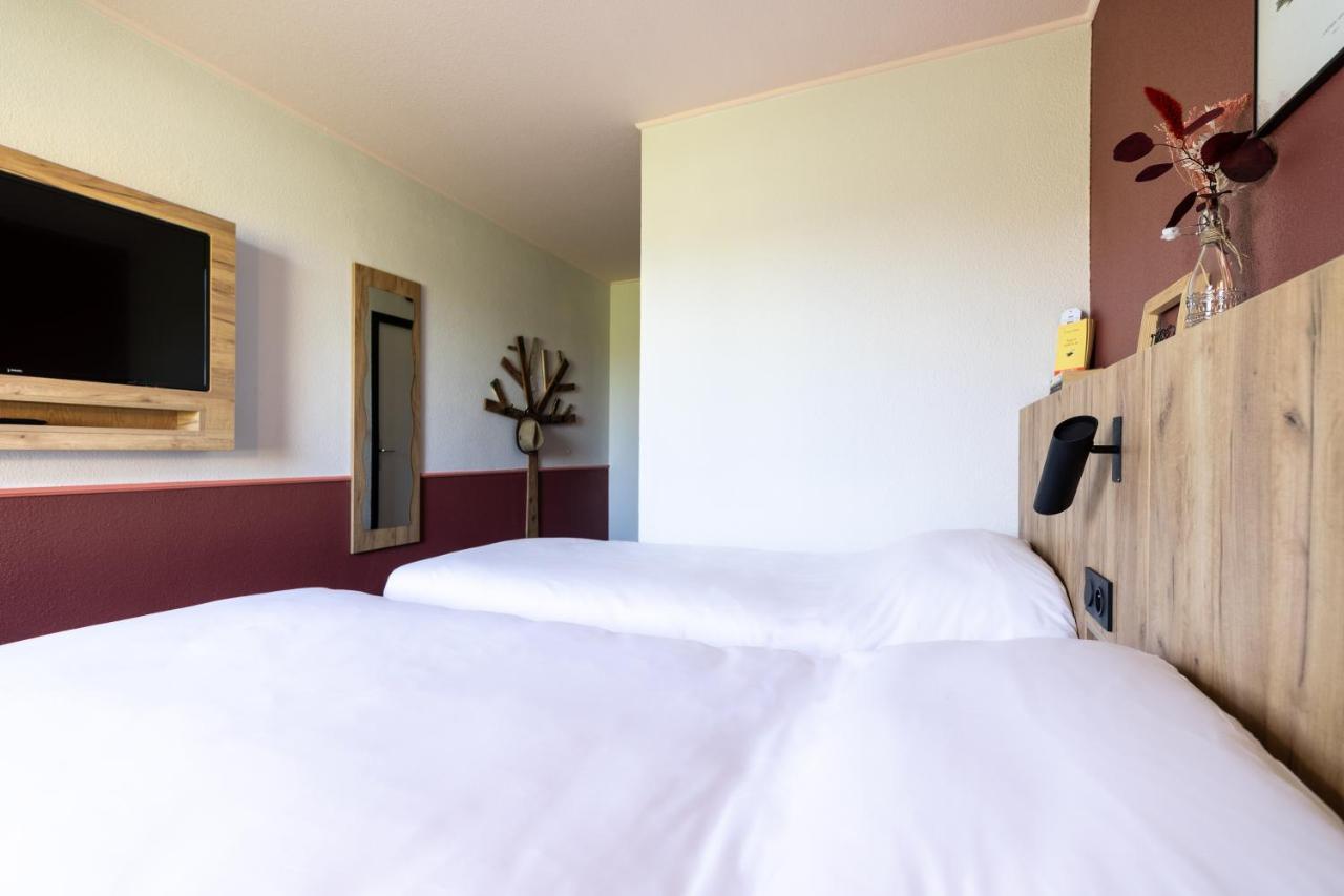 Greet Hotel Castres Saix Saix  Экстерьер фото