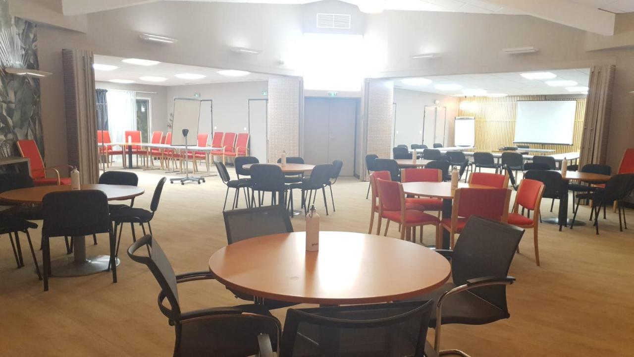 Greet Hotel Castres Saix Saix  Экстерьер фото