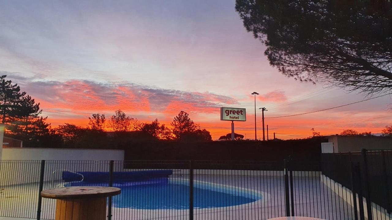 Greet Hotel Castres Saix Saix  Экстерьер фото